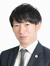 秀﨑　康男